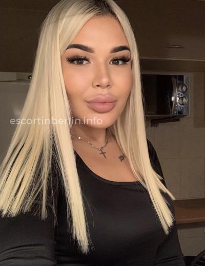 Hure Tina  - Foto 1 №689